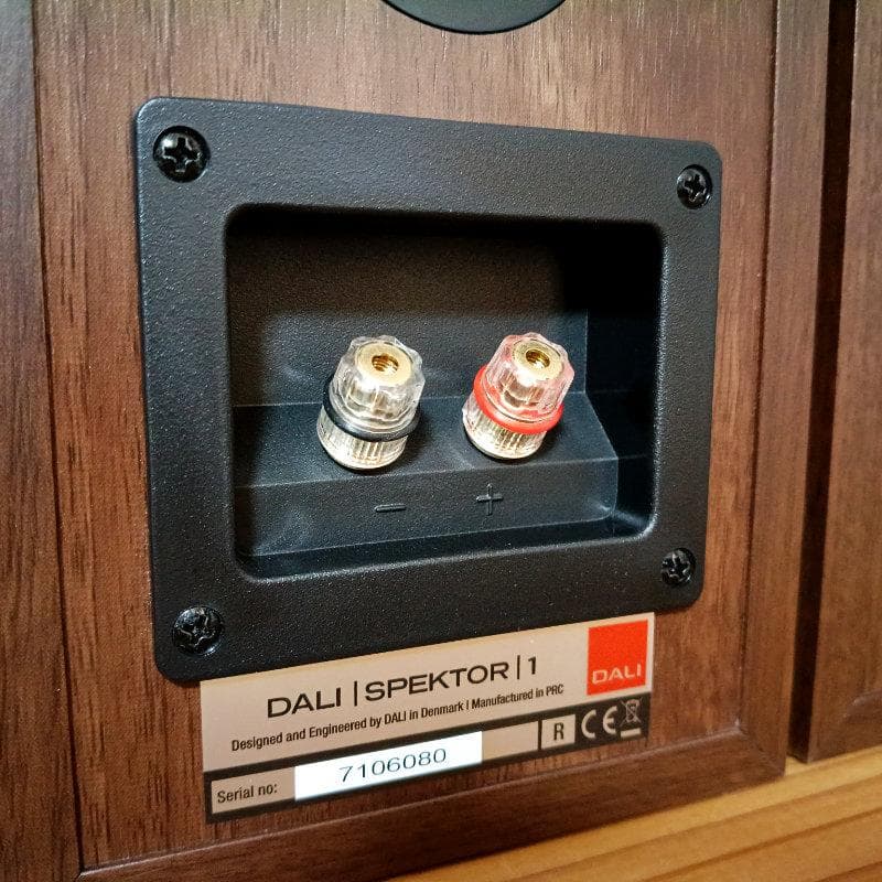 DALI SPEKTOR1 ウォルナット ブックシェルフスピーカー ダリ