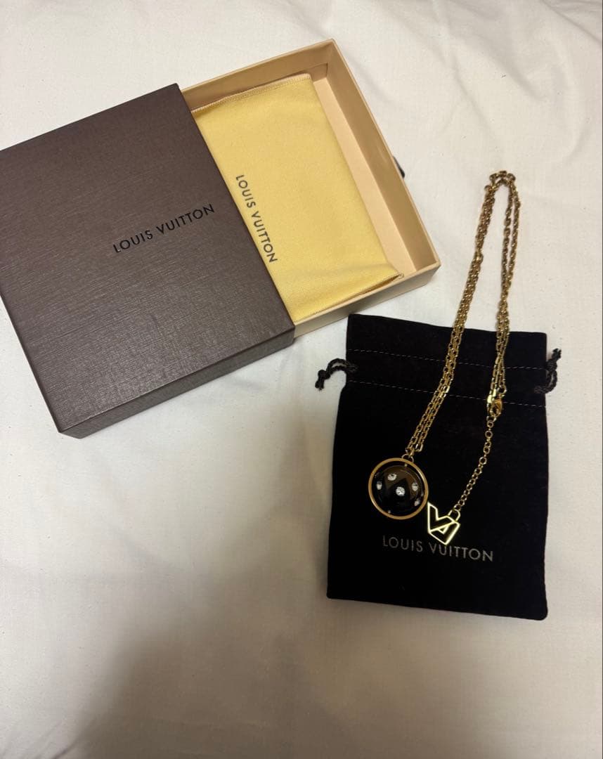 LOUIS VUITTON パンダンティフ マグネティック ネックレス