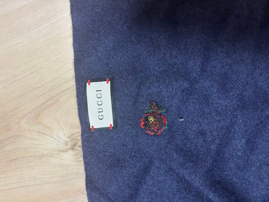 GUCCI 刺繍 ネイビー ストール フリンジ付き