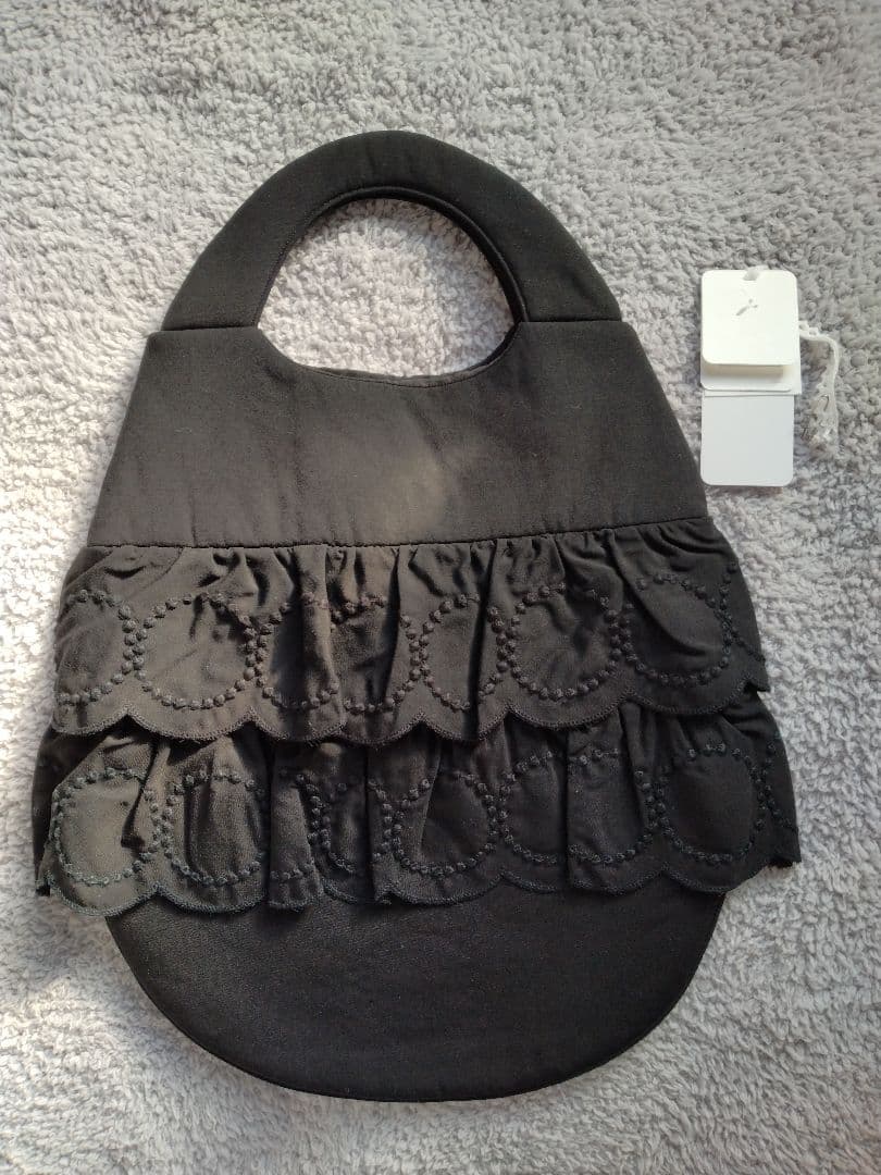 ミナペルホネン　エッグバッグ　タンバリン　black