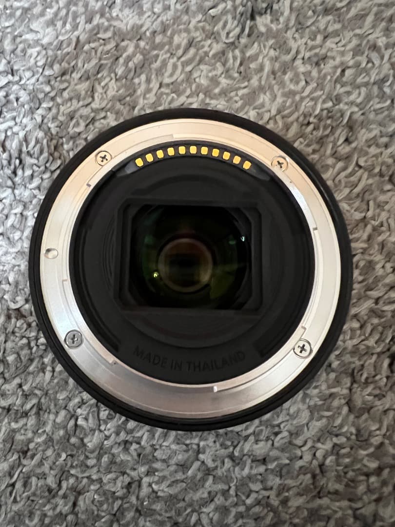 超薄型・高描写の単焦点NIKKOR Z 26mm f/2.8（美品）