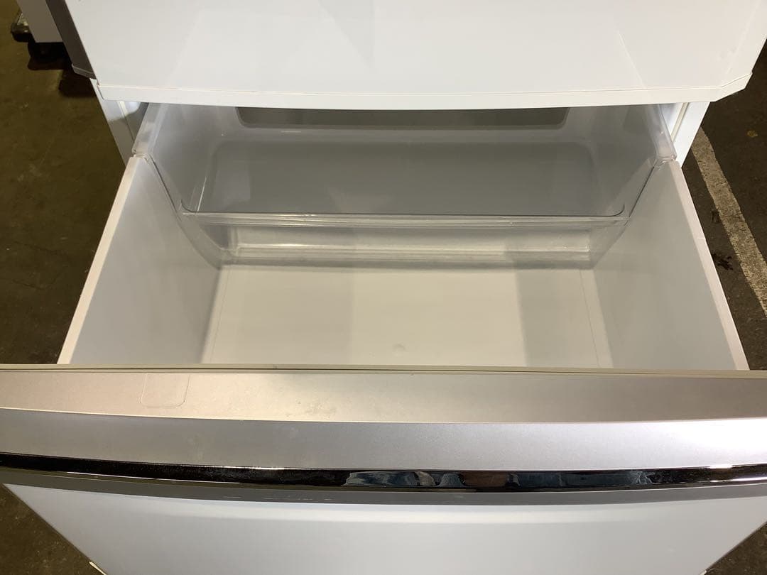 【大人気】三菱 3ドア冷蔵庫 MR-C34Z-W 335L 2016年製