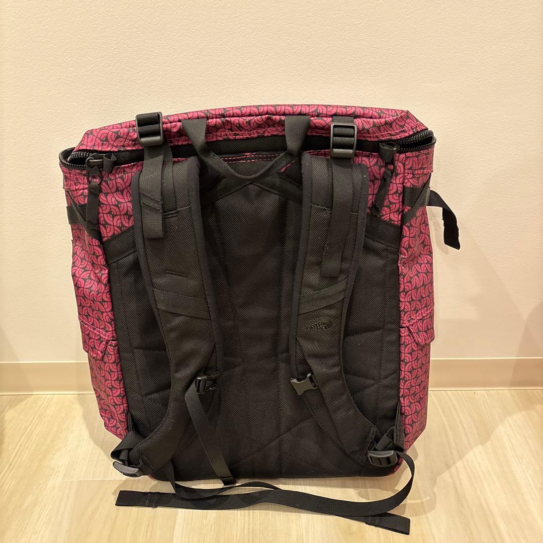 新品タグ付 ザノースフェイス BCヒューズボックス 30L フェスティバルピンク