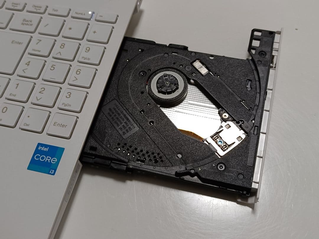 2023年 NEC Windows11 Corei3 ノートパソコン 使用時間少