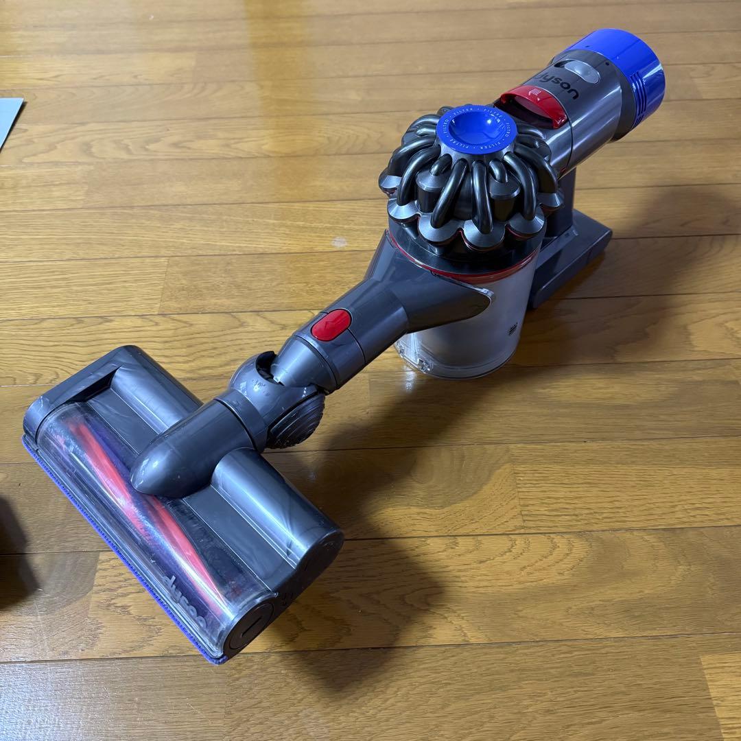 dyson v7 slim 掃除機 コードレスクリーナー　中古　美品　作動良好