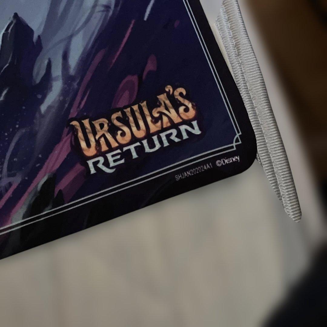 超希少 海外限定 ロルカナ アースラ チャンピオン プレイマット ディズニー