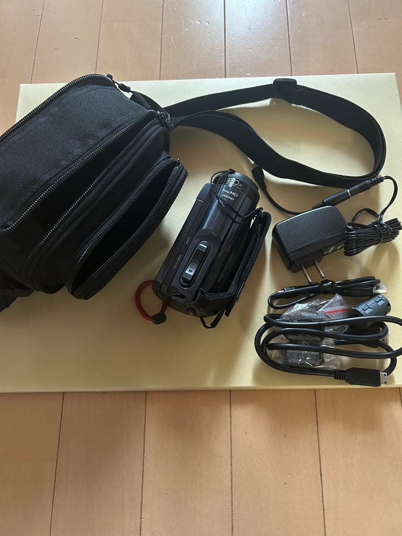 JVC EverioR ビデオカメラ