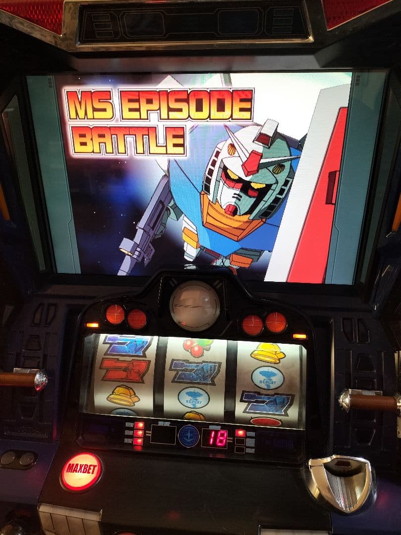 パチスロ実機レア　機動戦士ガンダム〜めぐりあい宇宙編〜不要機　最終値下げ