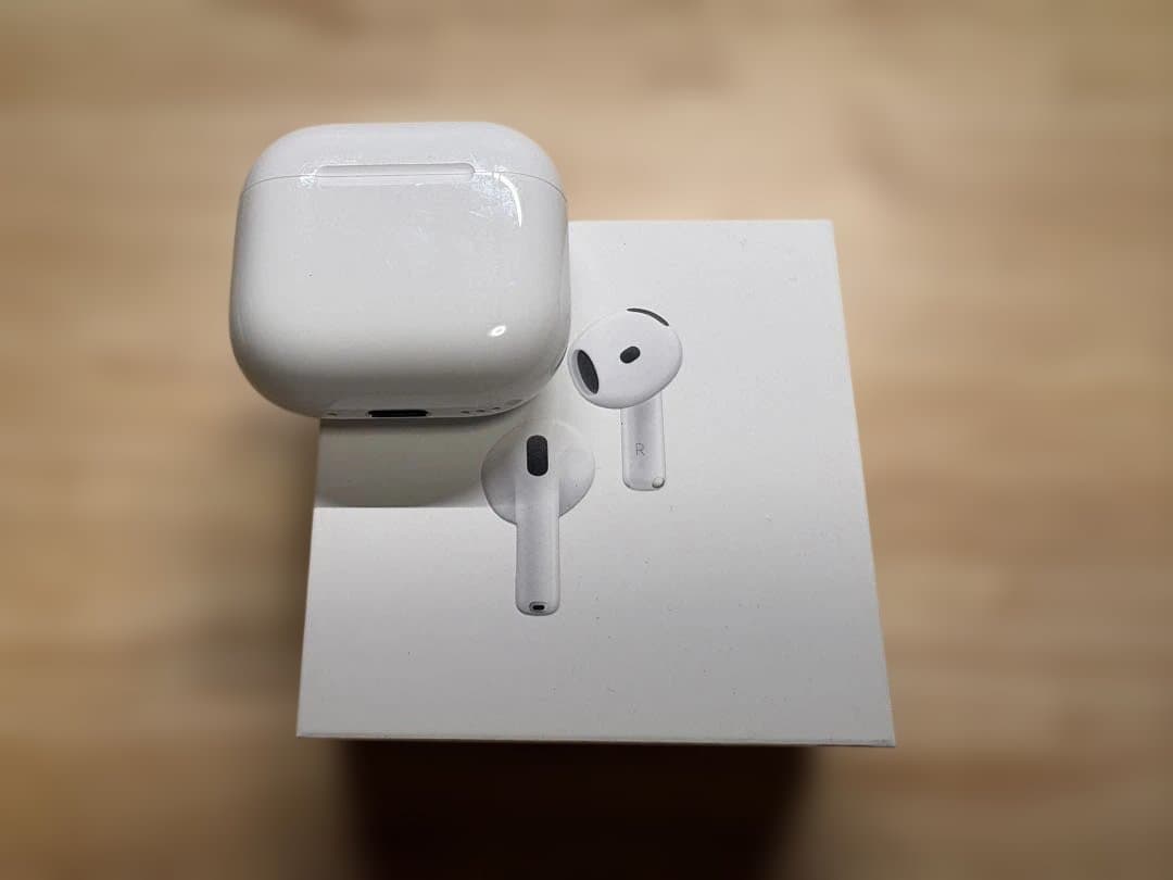 Apple AirPods4(アクティブノイズキャンセリング機能搭載)＋ケース
