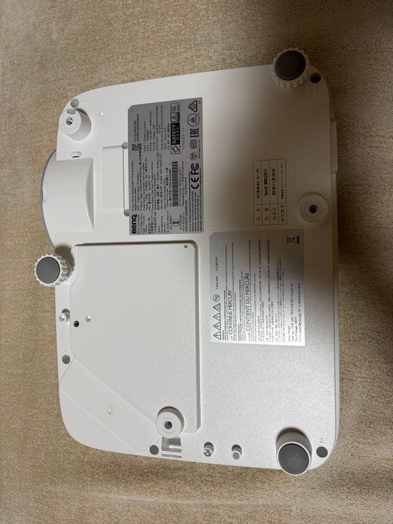 【BenQ】DLP WXGA 短焦点プロジェクター【MW826ST】