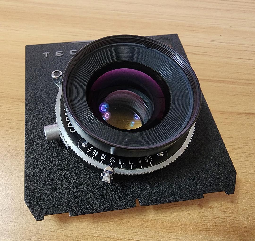 長岡4x5木製カメラ＋Nikkor-W 135mm F5.6＋フィルムホルダー