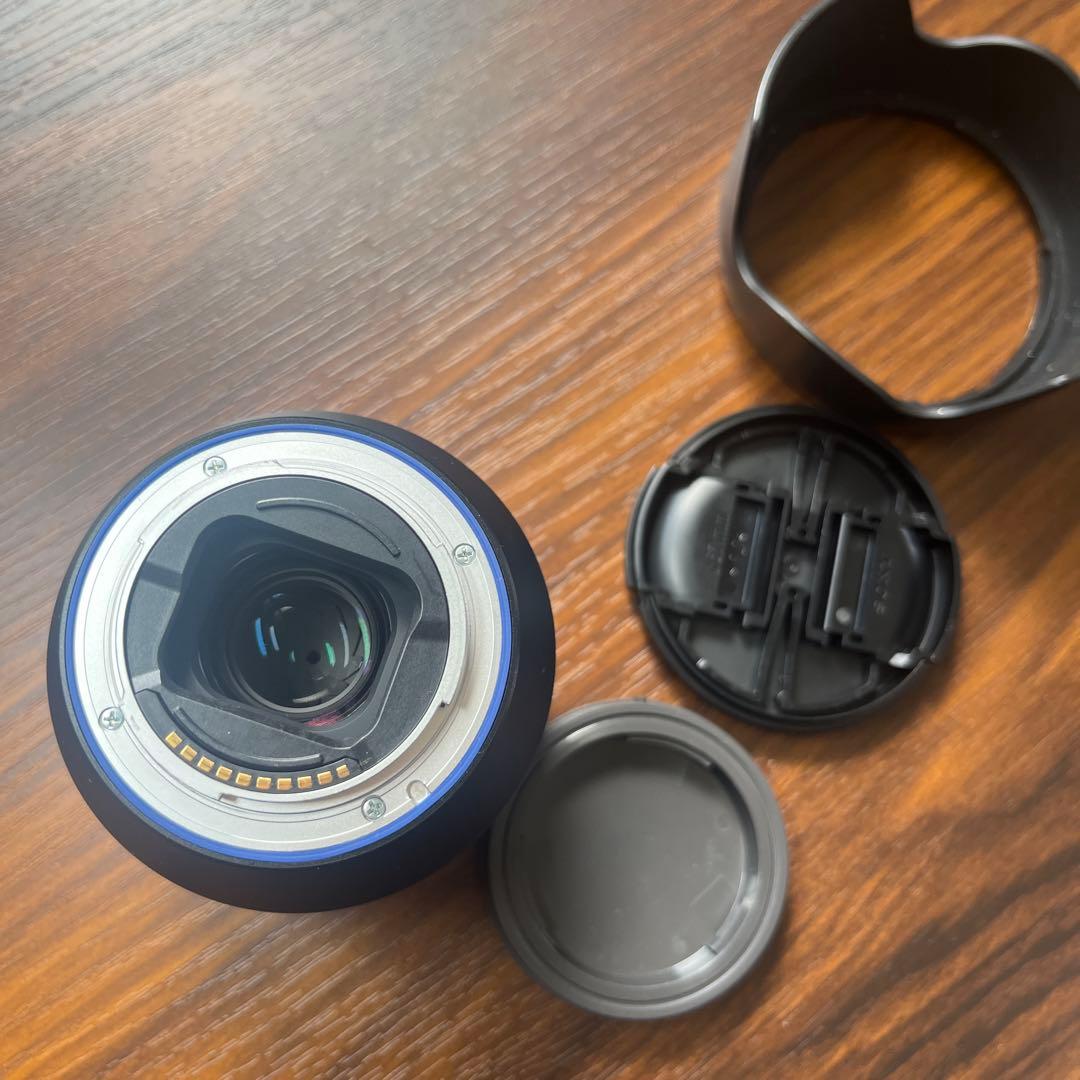 【おまけ付き】Carl Zeiss Batis 2/25 sony Eマウント