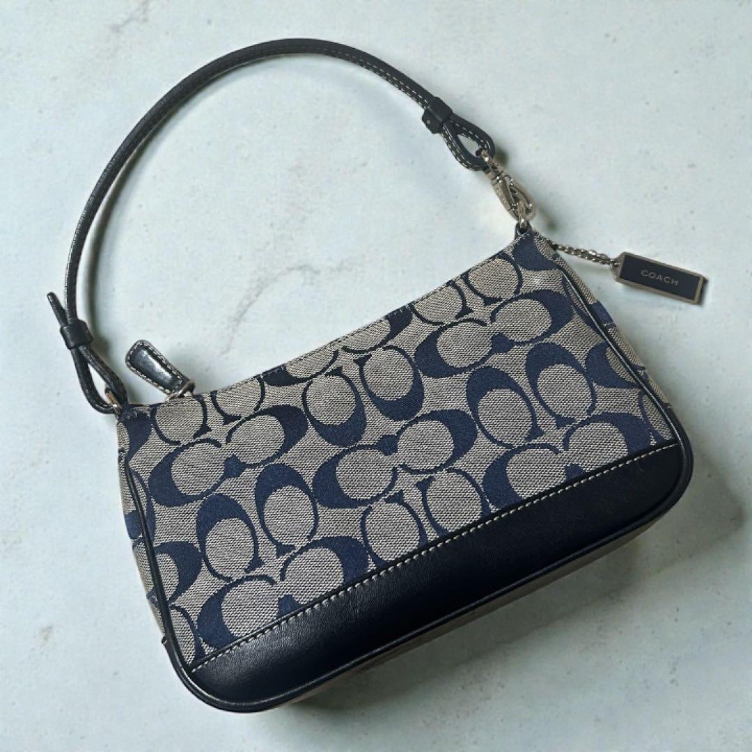 【美品】COACH コーチ 6094アクセサリーポーチ ネイビー　メタルチャーム