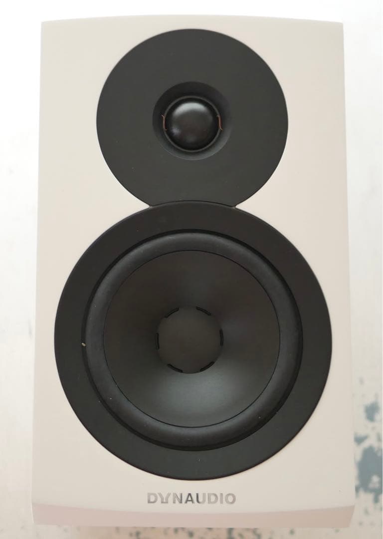 【未使用】Dynaudio Emit10ホワイト　1本のみ