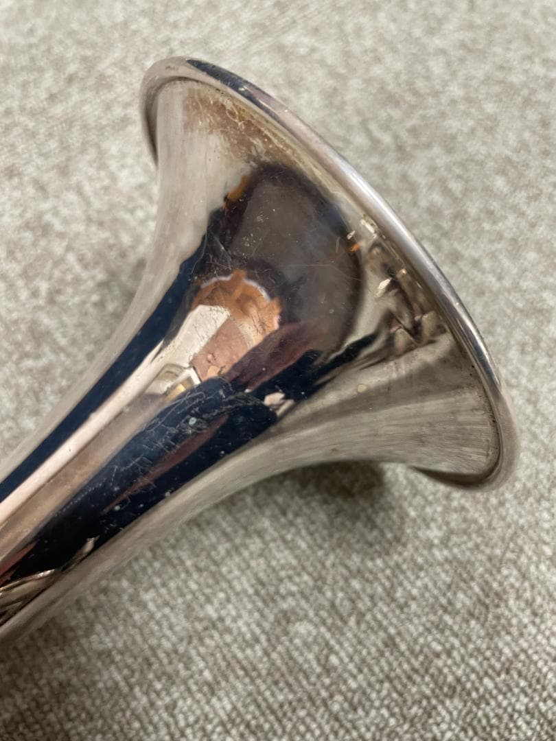 L*y様 トランペット バック180MLS