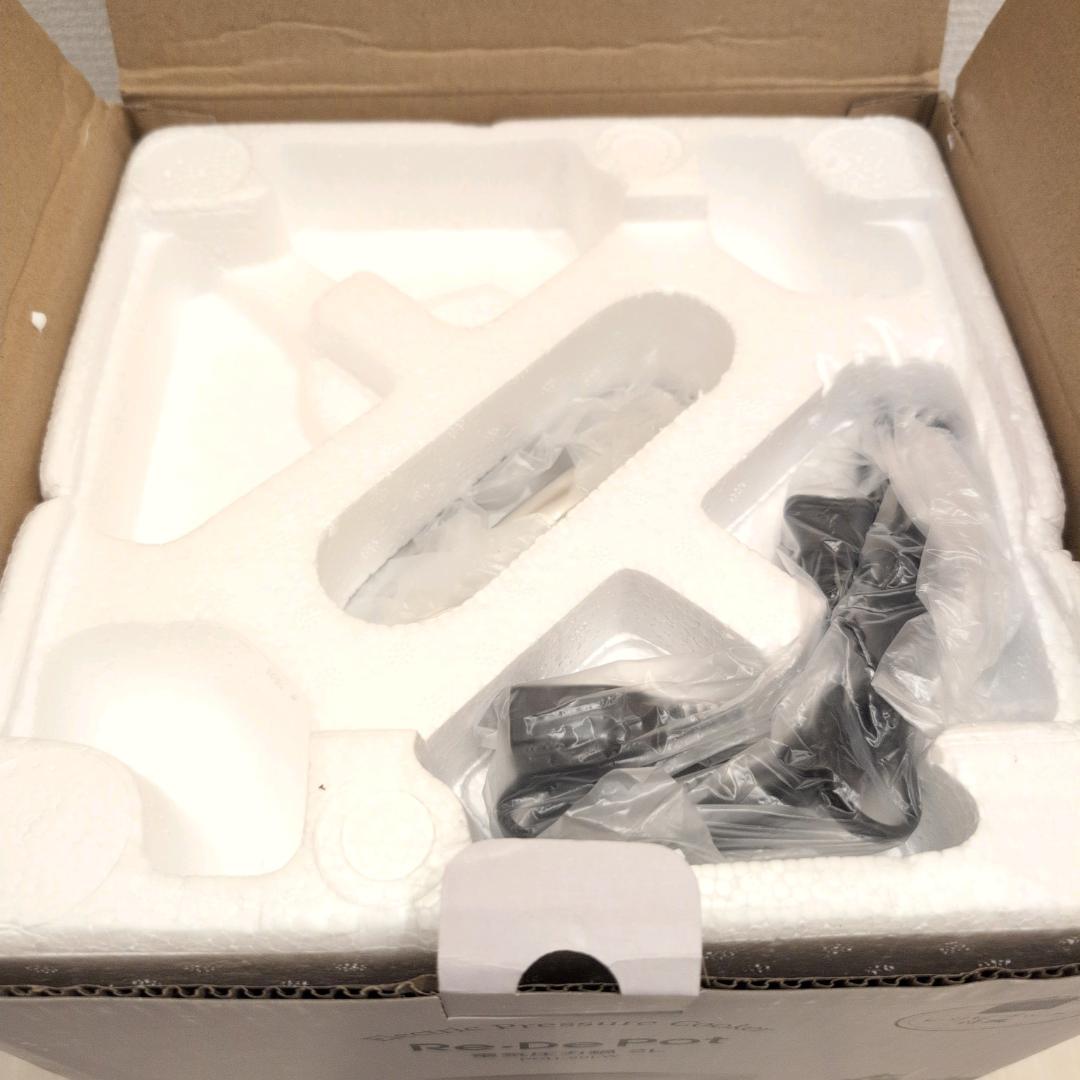 【新品・未使用】Re・De Pot 電気圧力鍋　2L ホワイト　リデポット