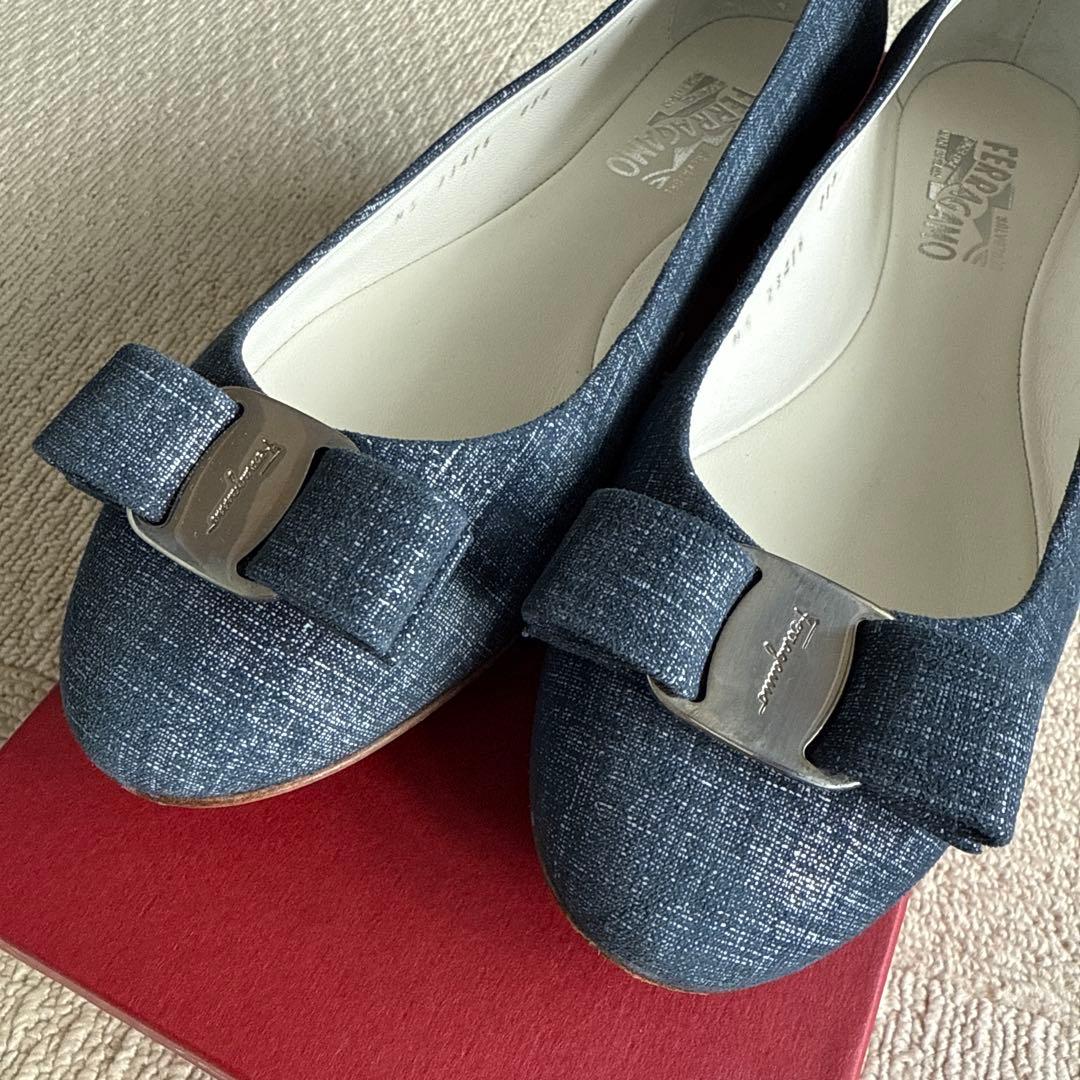 Salvatore Ferragamo デニム フラットシューズ