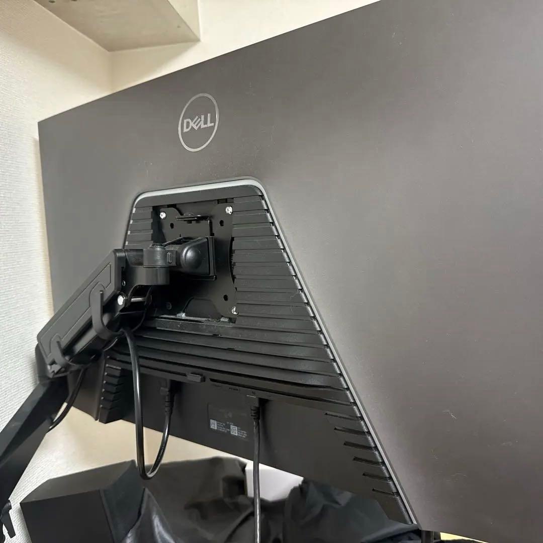 Dell 32 4K UHD ゲーミングモニター このG3223Q