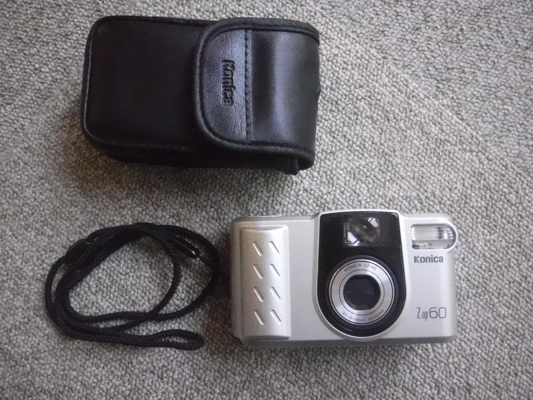 KONICA コンパクト フィルムカメラ Konica Z-up 60 シルバー