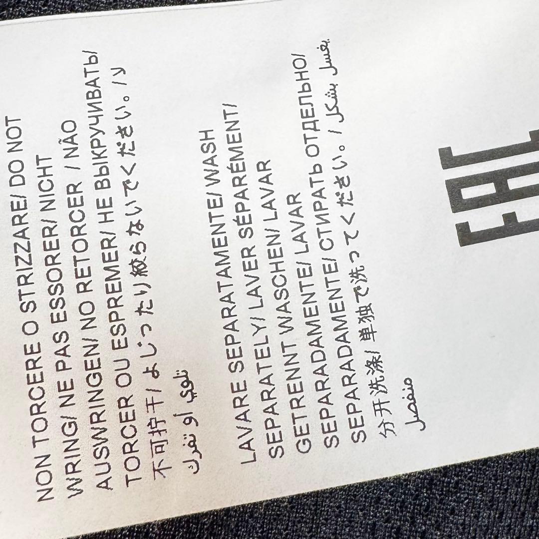 【美品】TATRAS DITAN 胸ロゴ ボアフリースベスト Lサイズ ブラック