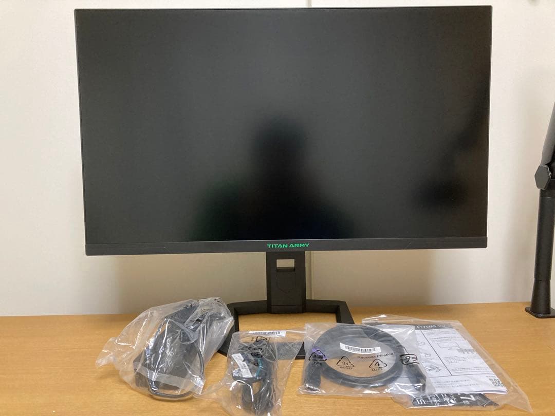 量子ドットMini LED搭載240Hz 27型モニター　P275MS