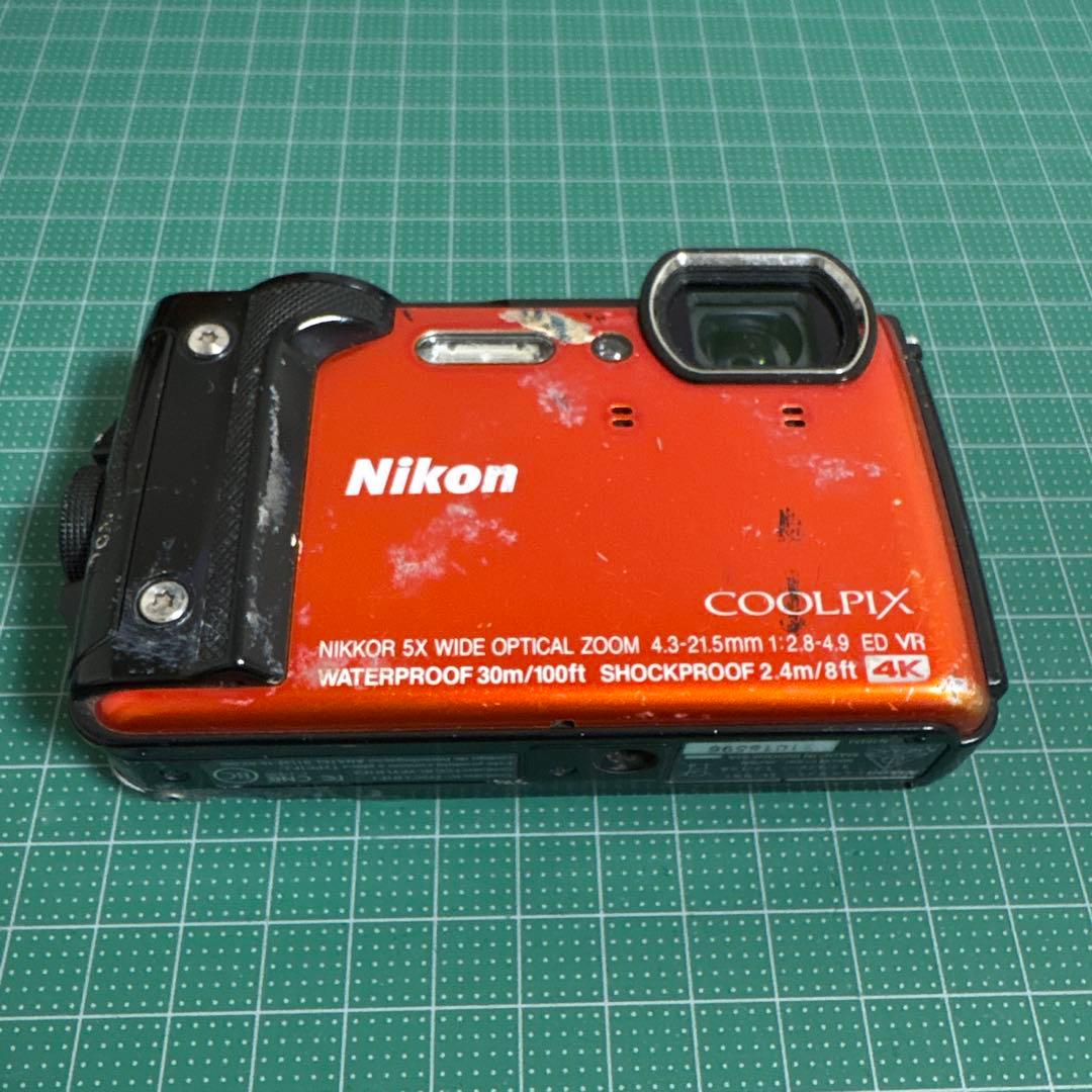 亘*様 ジャンク品　デジタルカメラ 4個セット　Nikonなど