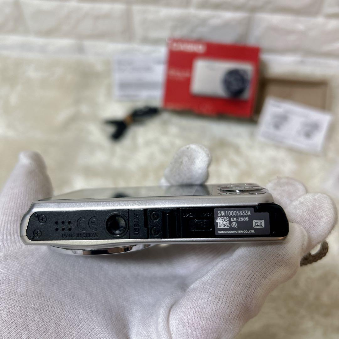 【美品】 CASIO EX-ZS35 コンパクトデジタルカメラ　動作確認済み