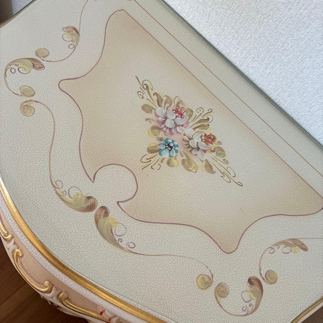 １月12日で出品終わりです　 ロココ調　サイドチェスト　美品　サイドテーブル