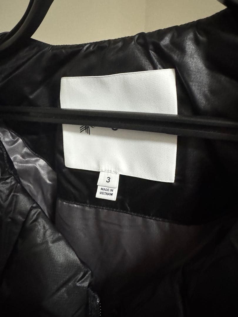 Goldwin 0 スリーディメンショナルダウンライトベスト