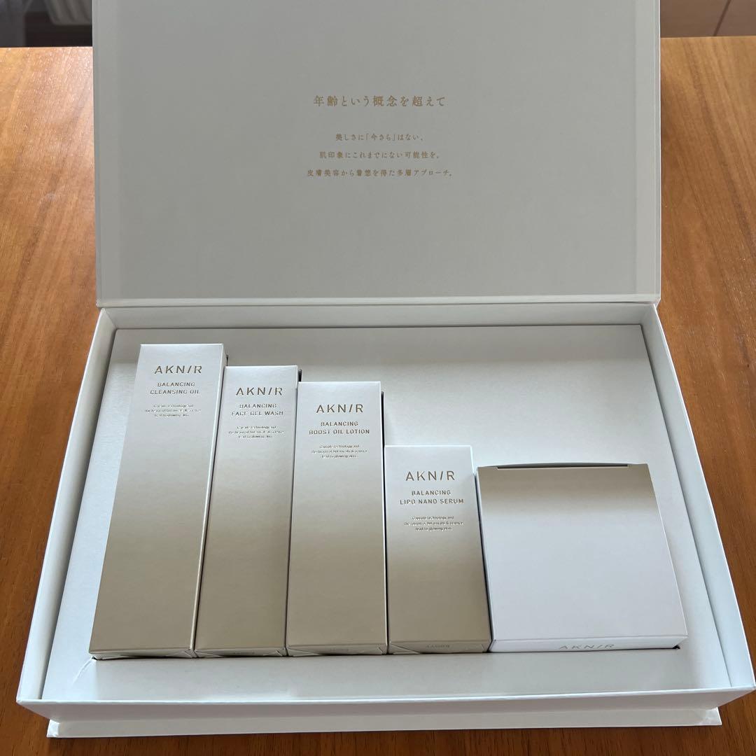 アクニー　基礎化粧品　5点セット