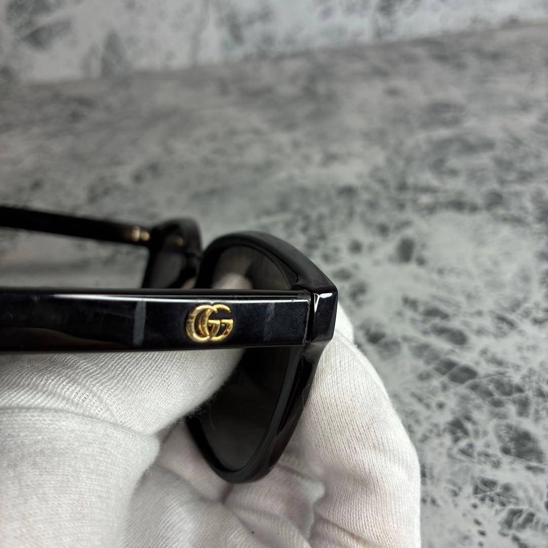 ✨GUCCI✨　グッチ　サングラス　マーモント　ブラック