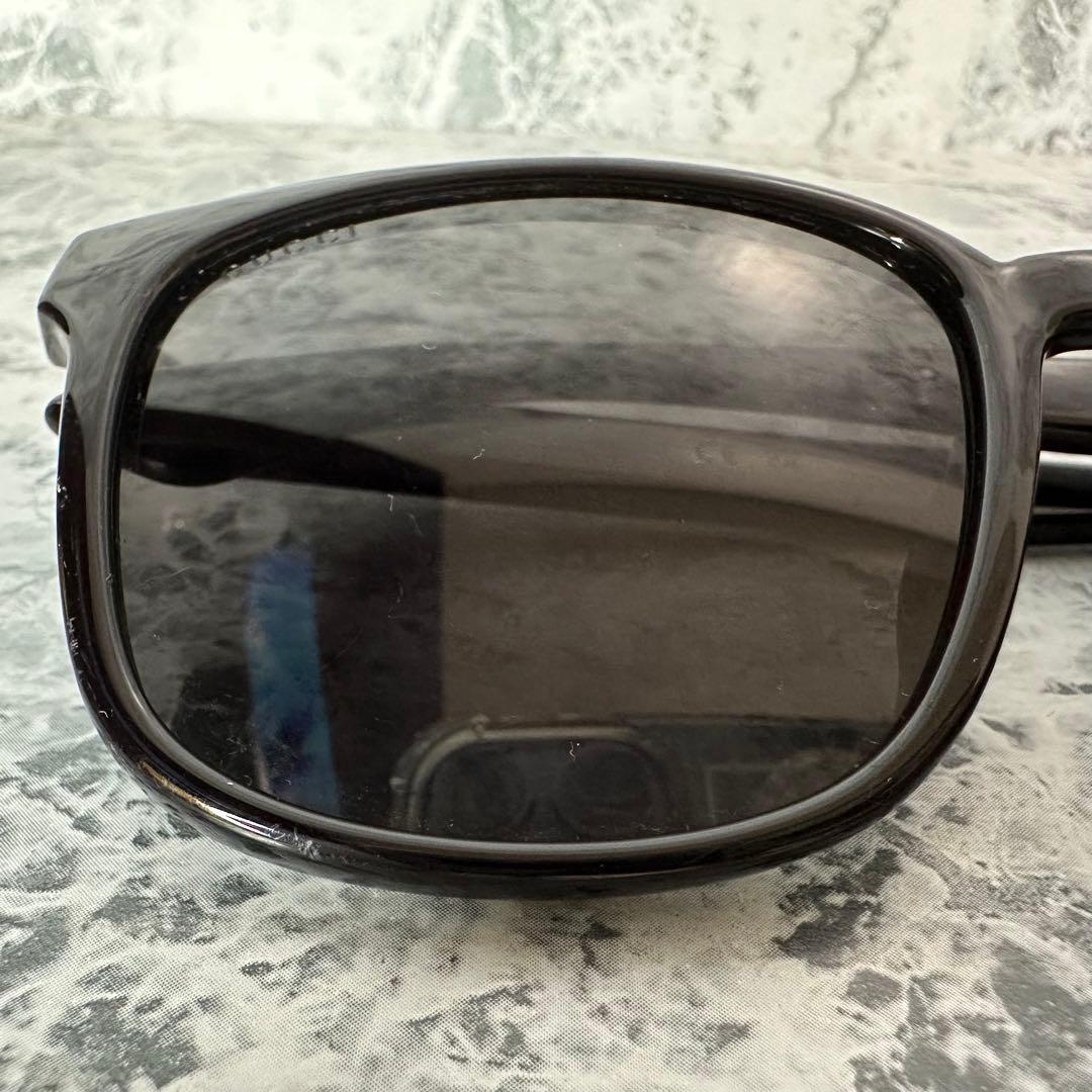 ✨GUCCI✨　グッチ　サングラス　マーモント　ブラック