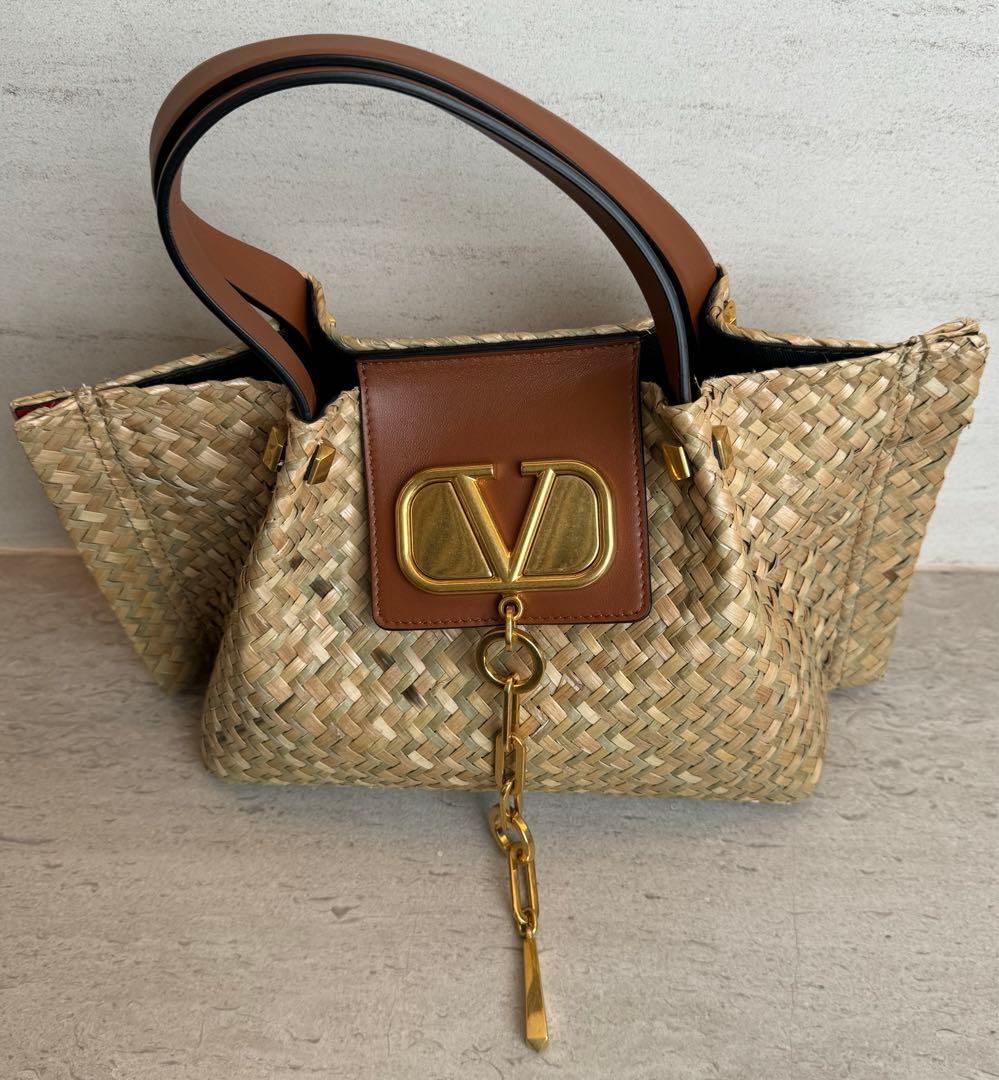 ヴァレンティノ　ラタン　カゴバッグ