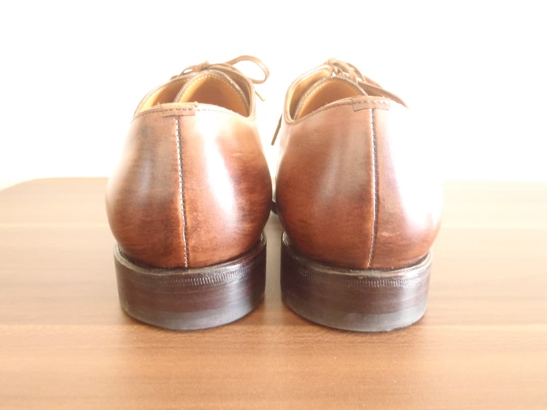 ジャラン スリワヤ ホールカット ブラウン 40 (25.5cm) Used