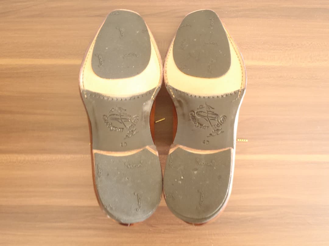 ジャラン スリワヤ ホールカット ブラウン 40 (25.5cm) Used