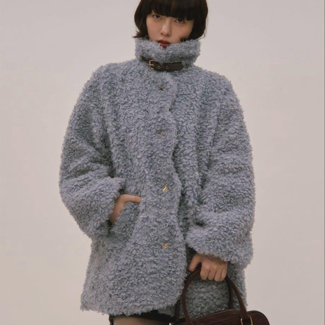 loin nuit ニュアンスボタン　プードルコート