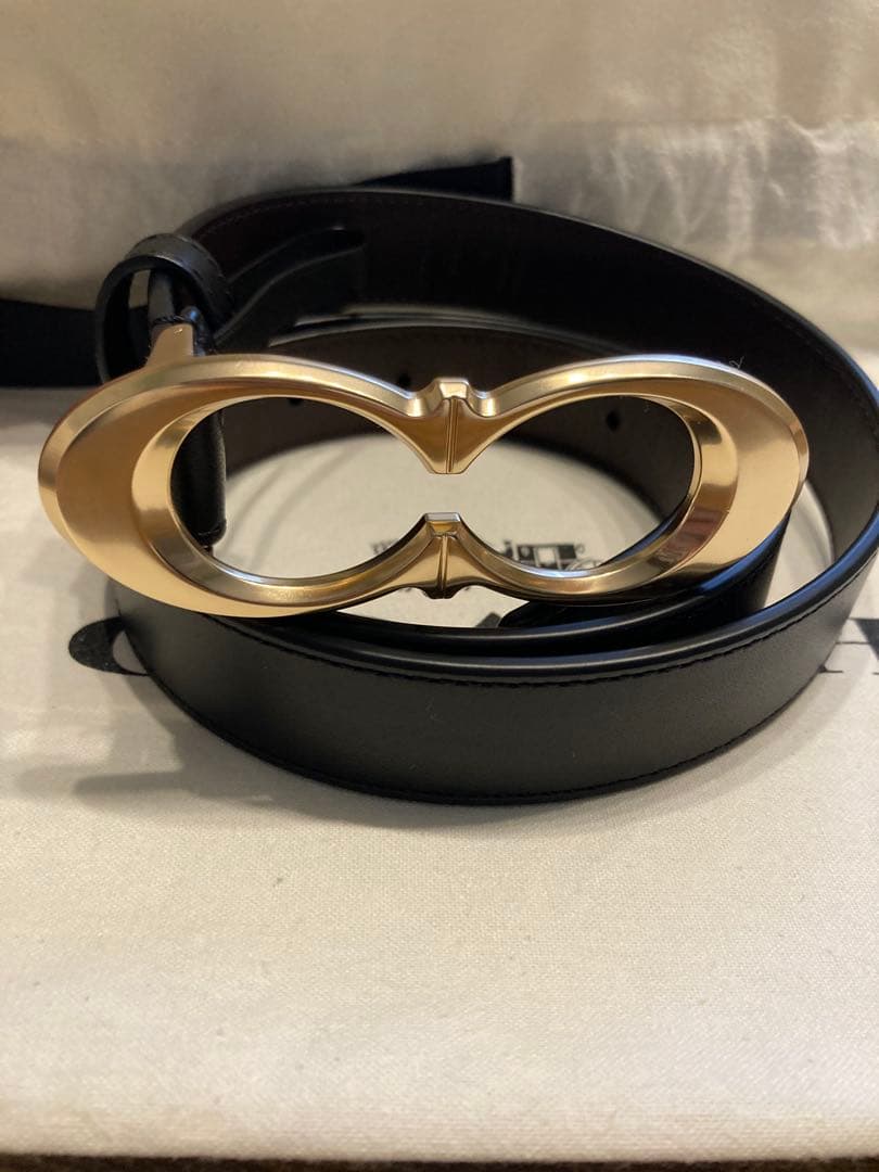 COACH ブラックレザーベルト