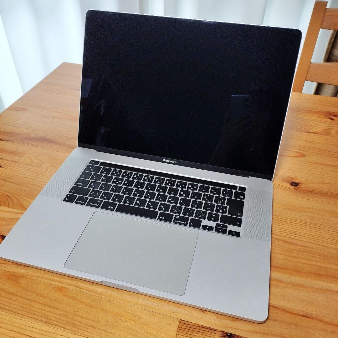 Apple MacBook Pro Core i7 ノートパソコン （A13）