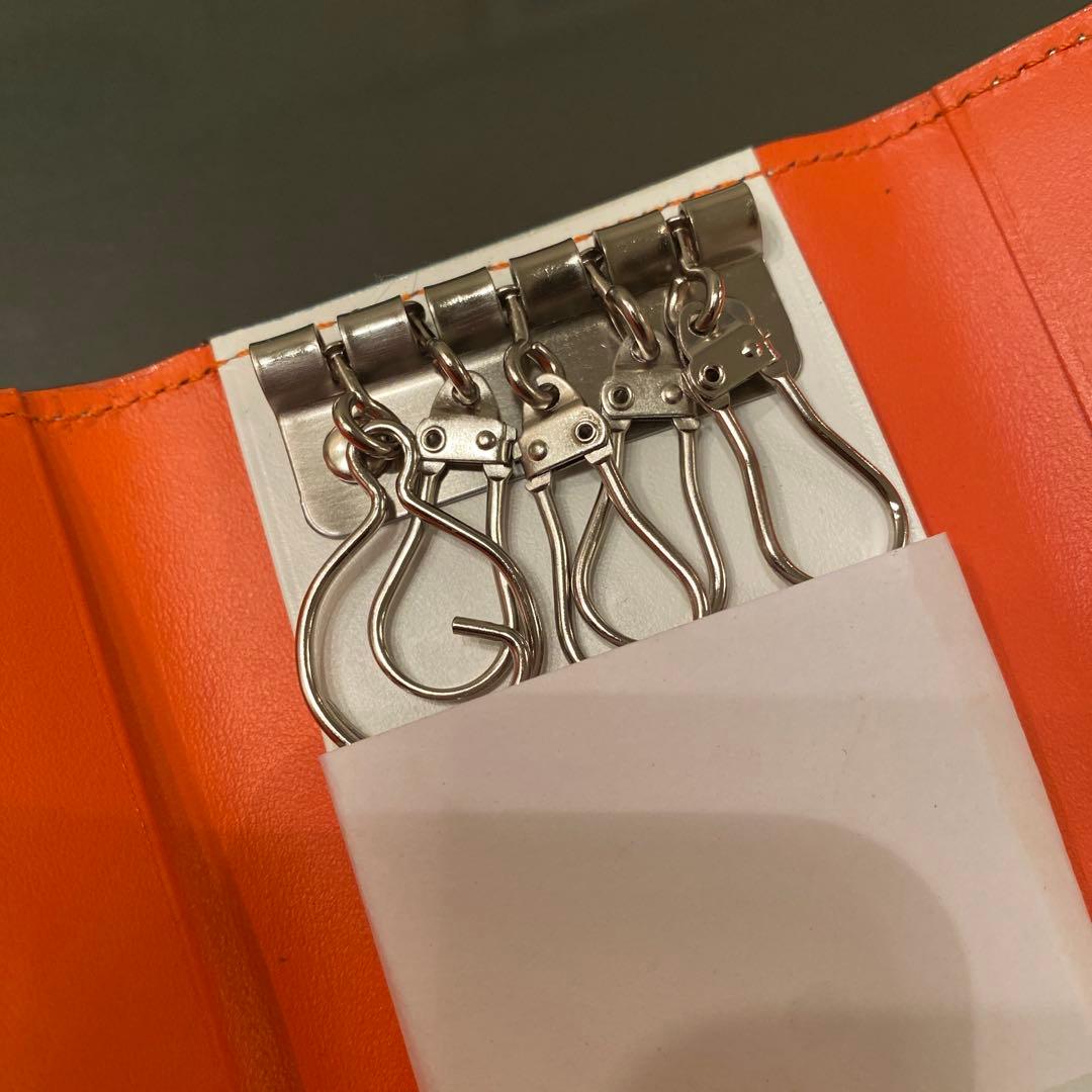 【新品箱入】BLACK LABEL CRESTBRIDGE キーケース ホワイト