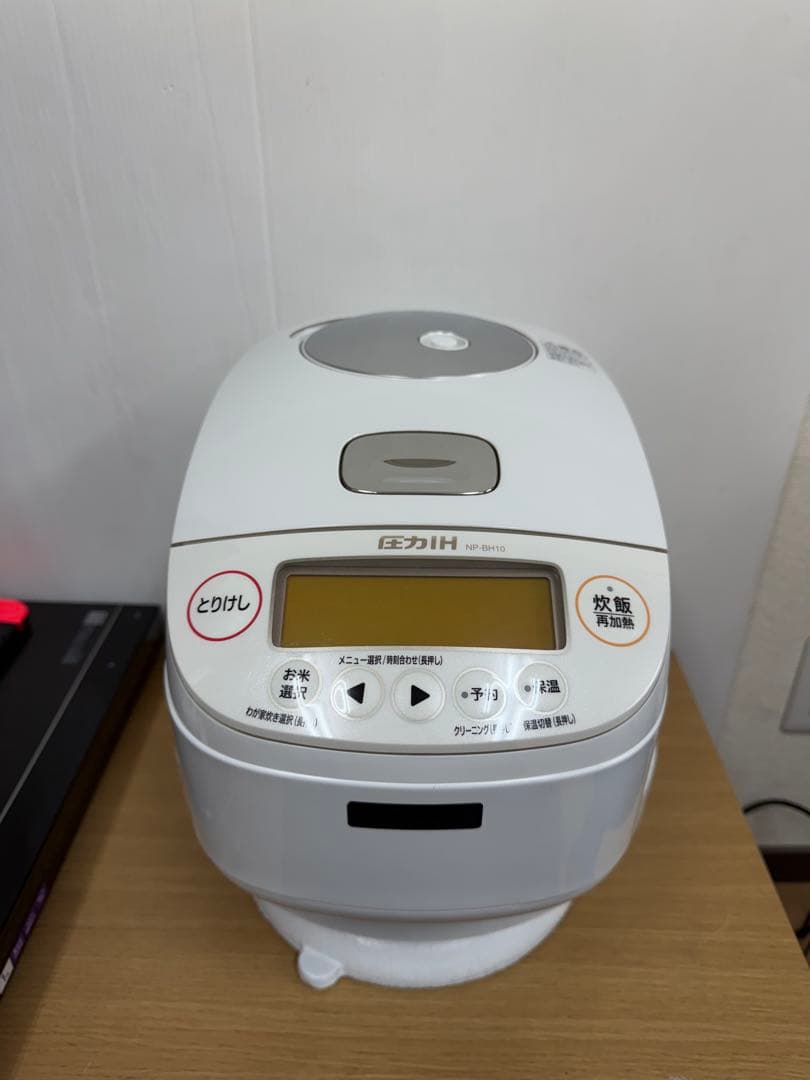 ZOJIRUSHI 象印 圧力IH炊飯器 NP-BH10 1.0L 2018年製
