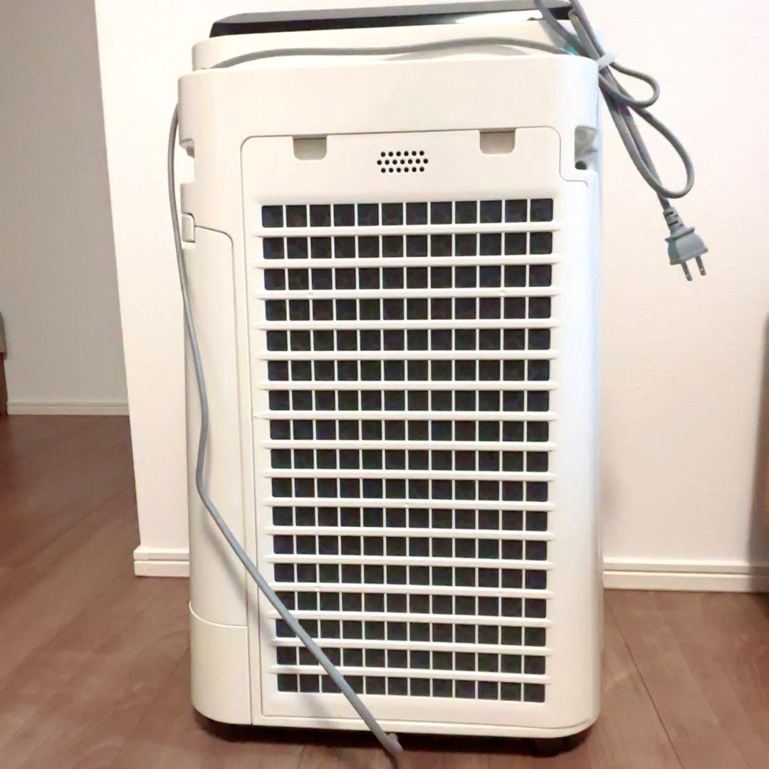 【美品】SHARP 加湿 空気清浄機 プラズマクラスター / KC-H50-W