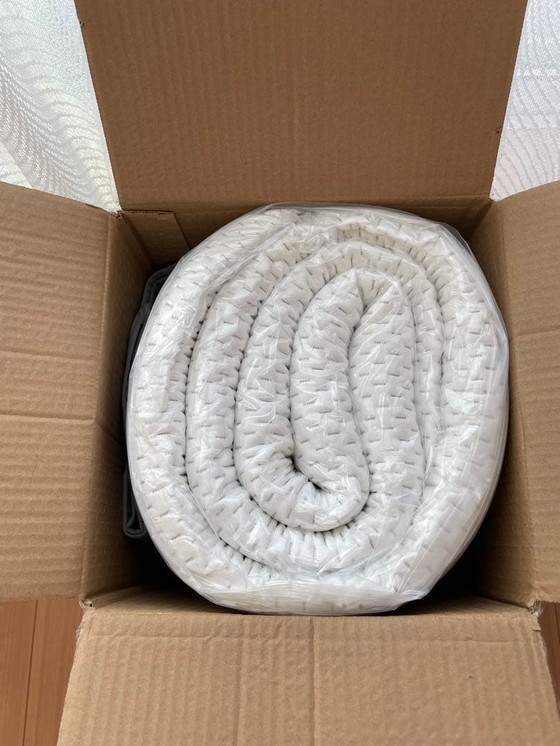 ☆値下げ中☆GOKUMIN 高反発マットレス セミダブル