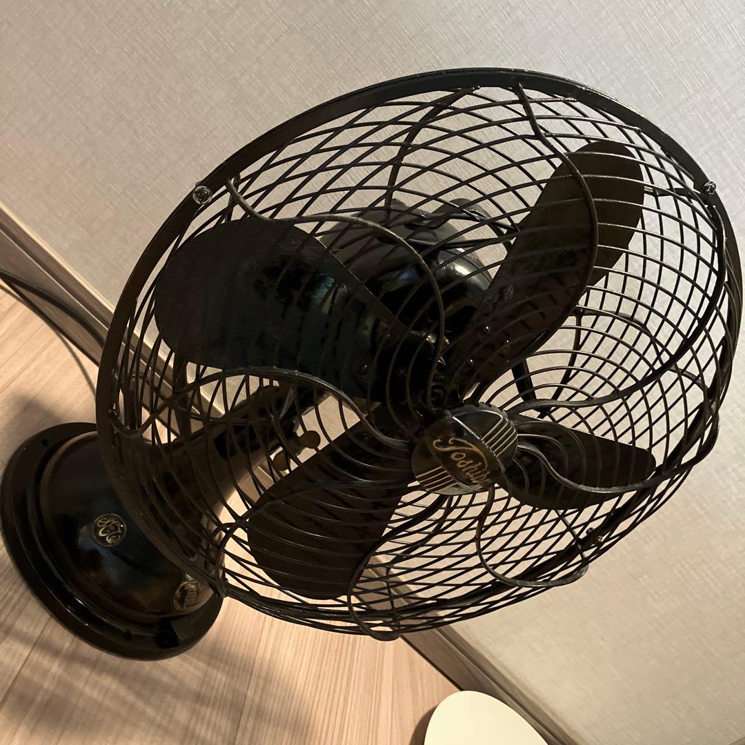 年末特価　Toshiba ADF-38 AC電動扇風機 ブラック