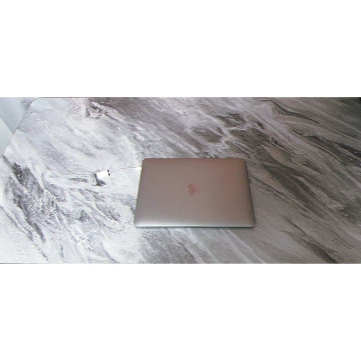 ※値下げ【使用5回以内】Macbook pro 2019 13 inch