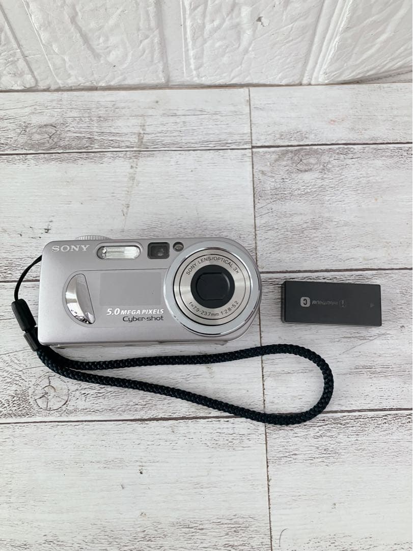 SONY Cyber-shot 5.0メガピクセル コンパクトデジタルカメラ