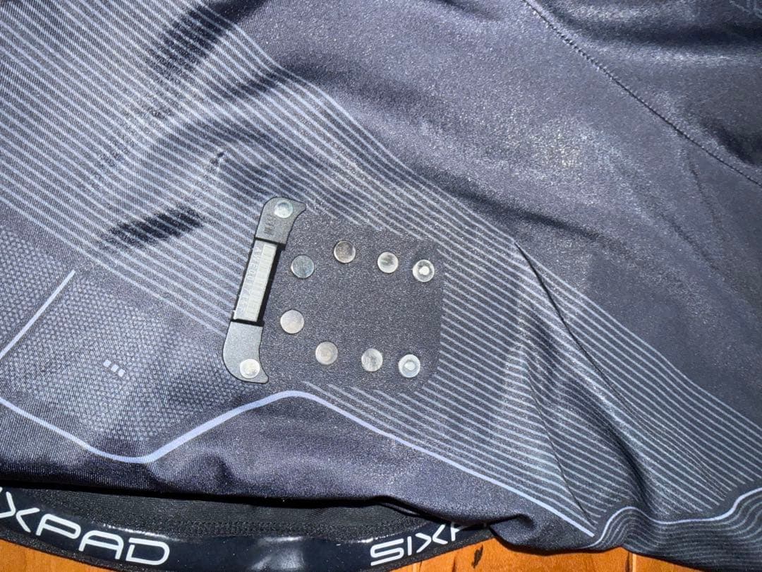 SIXPAD シックスパッド パワースーツ Top 男性用Mサイズ