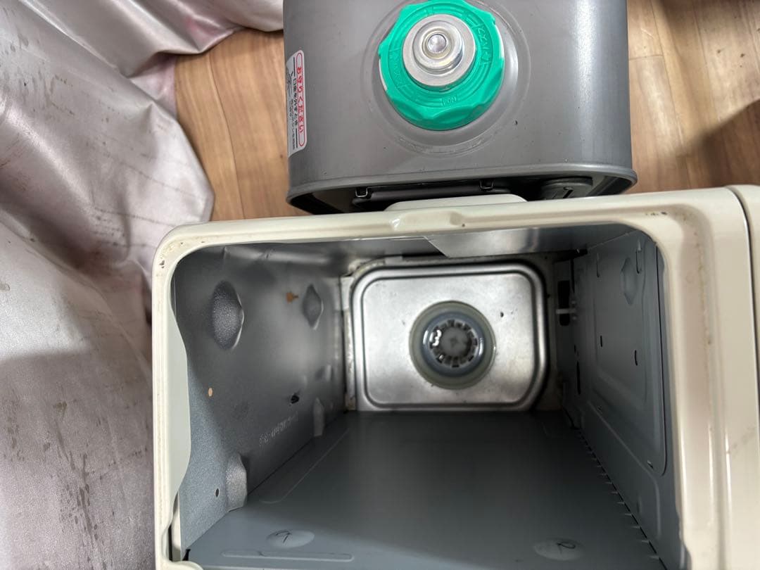 菅082 整備済　ハイパワー　ダイニチファンヒーター　〜20畳