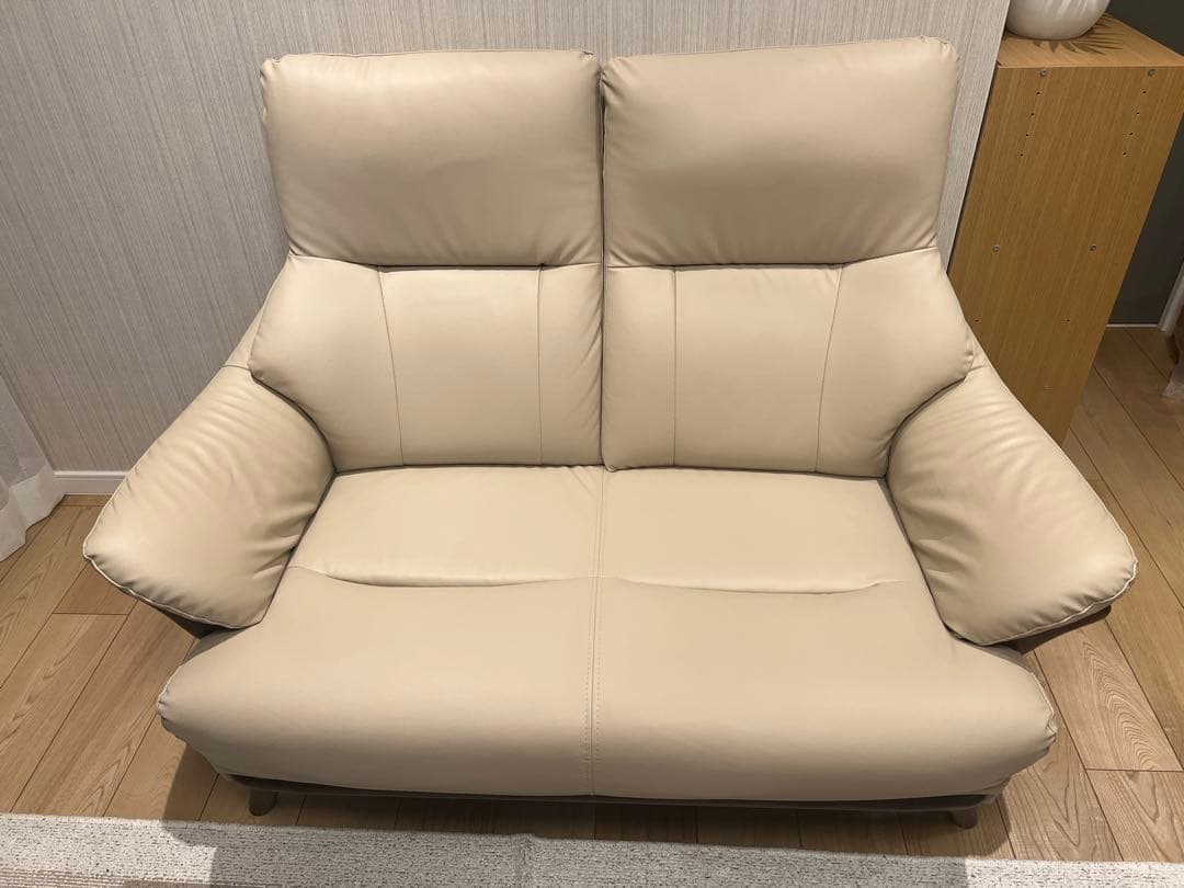 【美品】2人掛けソファ　コウテイ3　Nシールド　ベージュ