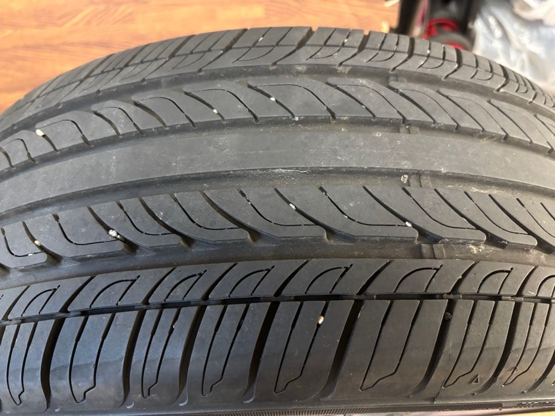Warwick 18インチ 7j4本セット215/45r18(美品）