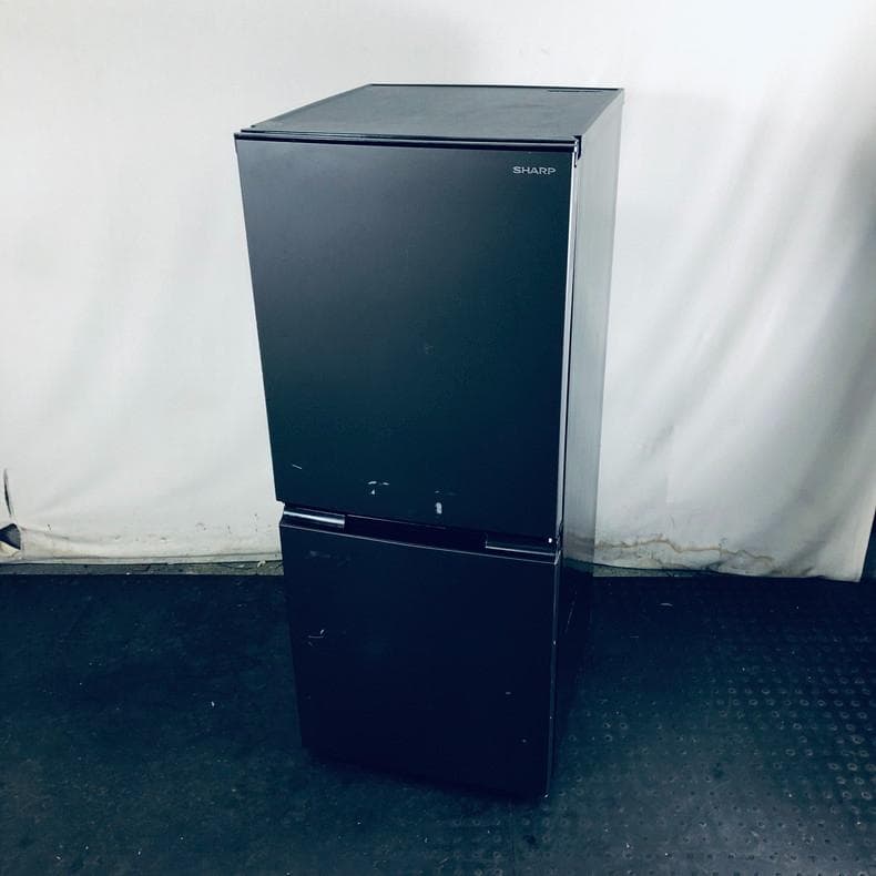 ★送料・設置無料★ 中古 2ドア冷蔵庫 シャープ (No.0695)